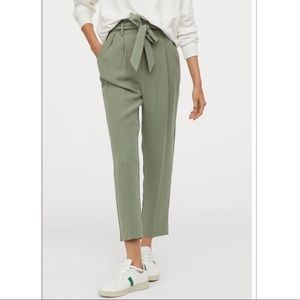 H&M paper bag pants - size 14. NWOT